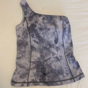 LU LU LEMON one shoulder tank